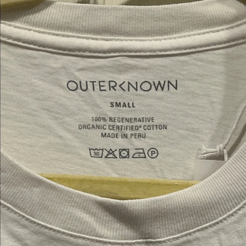 NWT-Outerknown White Short Sleeve Tee - Picture 2 of 6